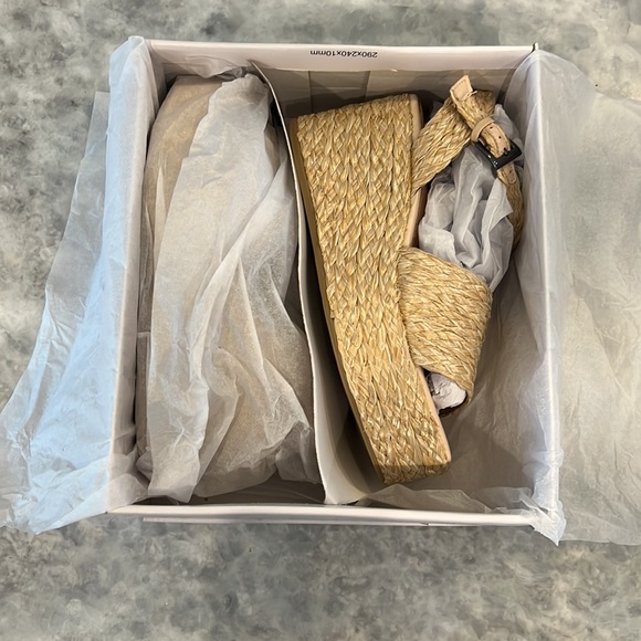 Superdown Raffia Woven Women’s Wedges. NWT. - Picture 7 of 13